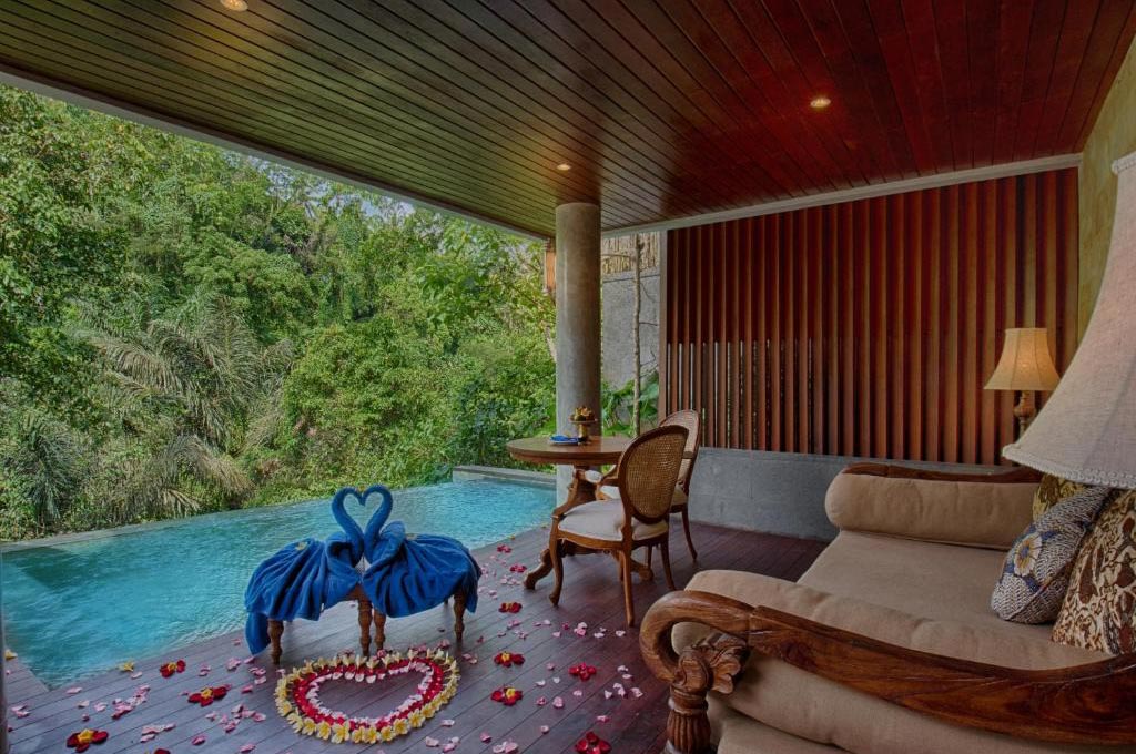 优雅入住:Ubud 私人泳池度假村