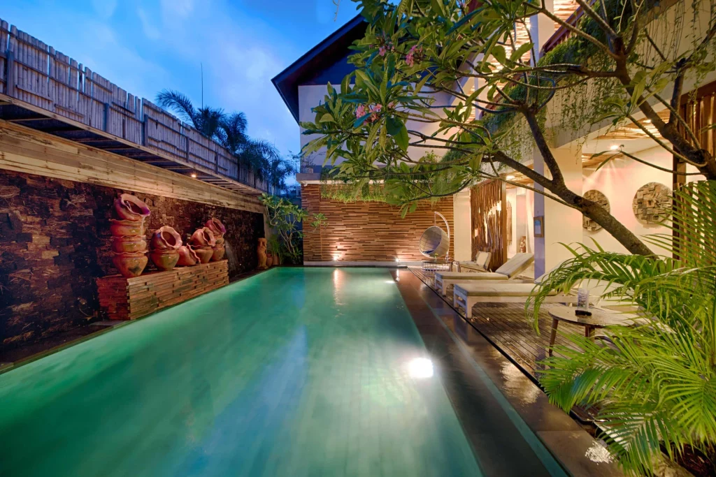 The swimming pool at Natya Hotel Gili Trawangan