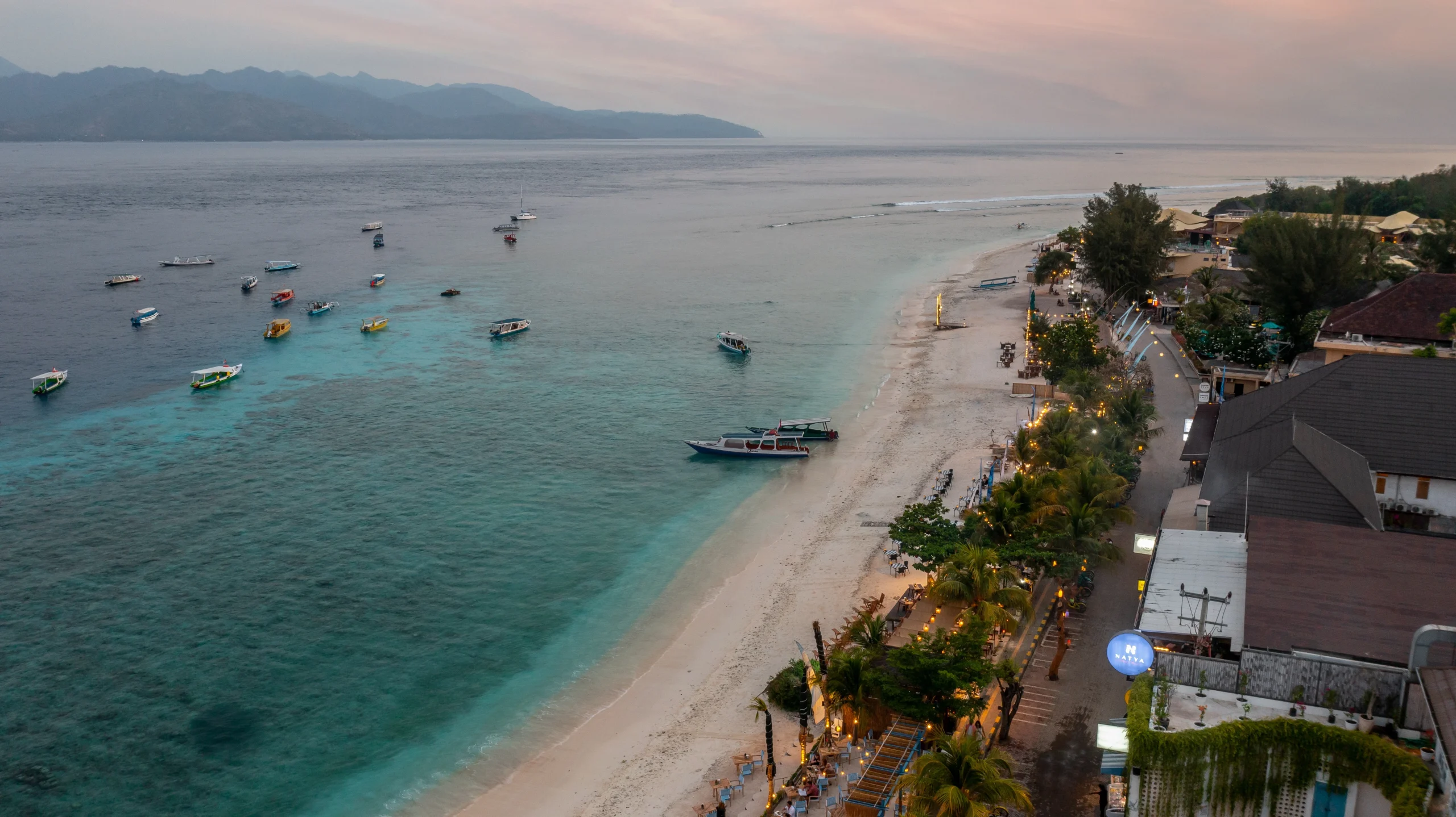 The grounds at Natya Hotel Gili Trawangan (photo 1)