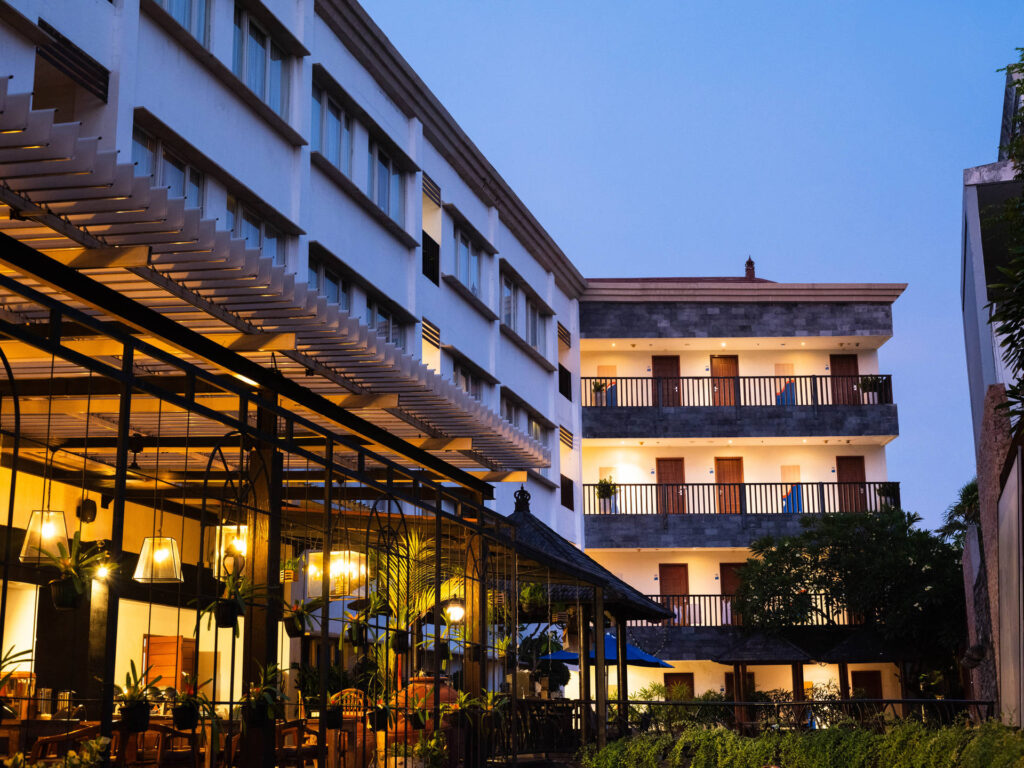 The grounds at Natya Hotel Kuta (photo 2)