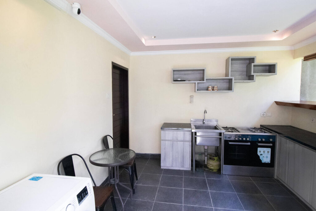 The kitchen at Natya Villa Jimbaran (photo 1)