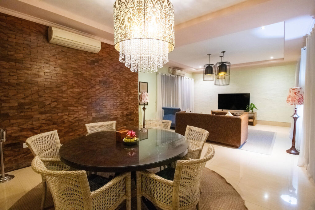 A guest room - living area at Natya Villa Jimbaran (photo 1)