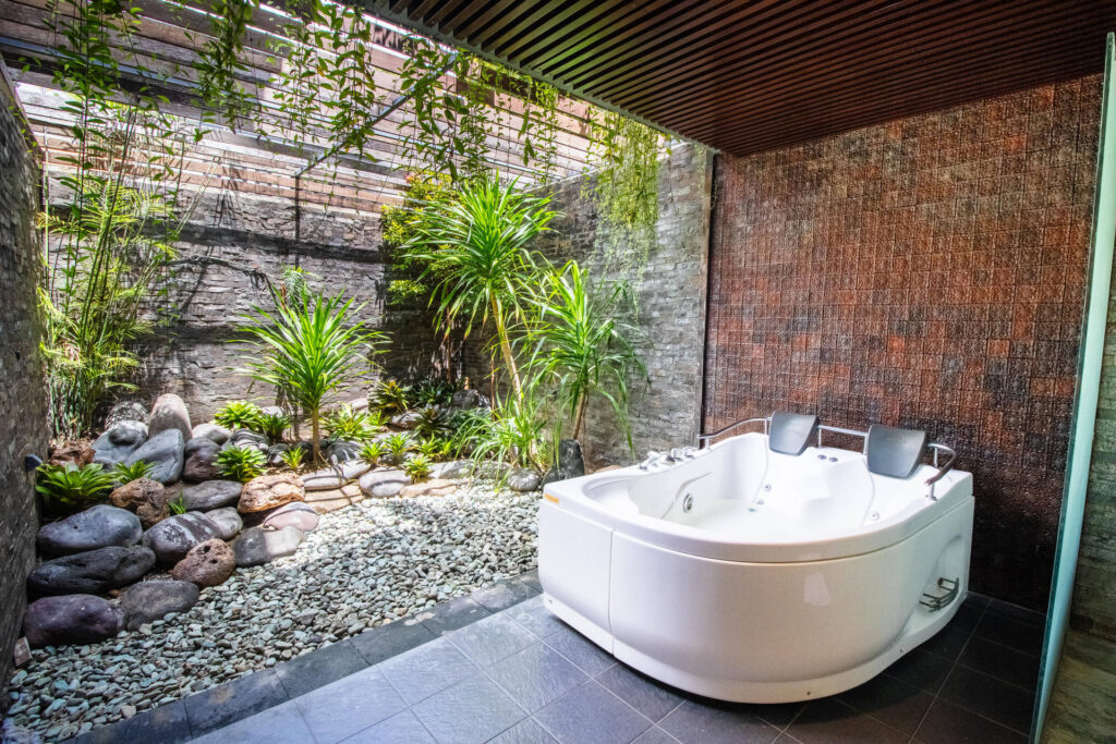 The main bedroom at Natya Villa Jimbaran (photo 1)