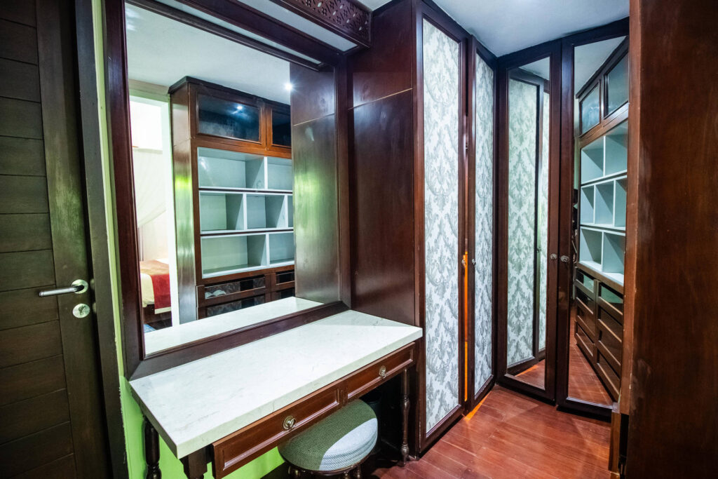 The main bedroom at Natya Villa Jimbaran (photo 6)