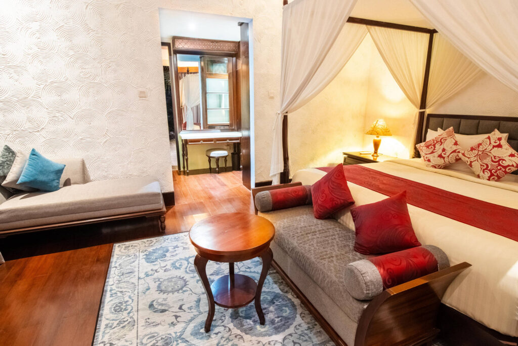 The main bedroom at Natya Villa Jimbaran (photo 11)