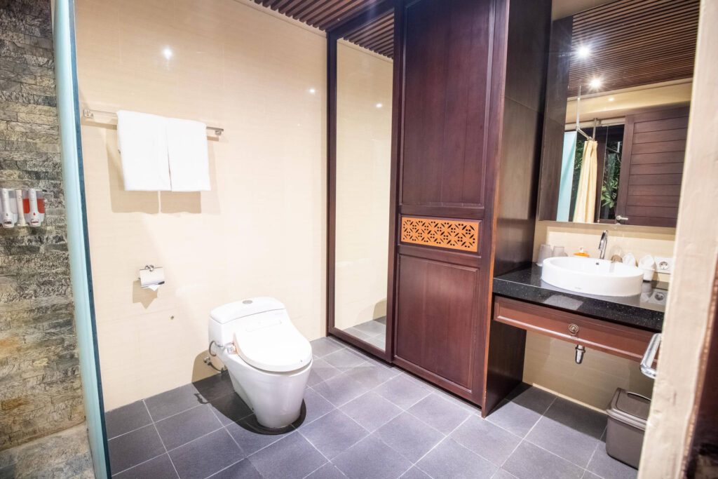 Room 2 at Natya Villa Jimbaran (photo 16)