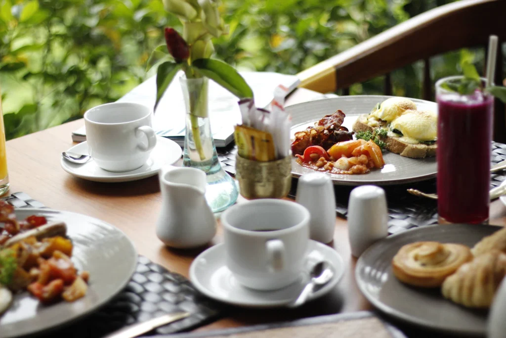 Breakfast service at Natya Resort Ubud (photo 3)