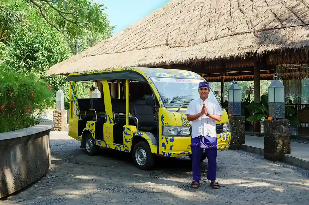 The guest shuttle at Natya Resort Ubud (photo 4)
