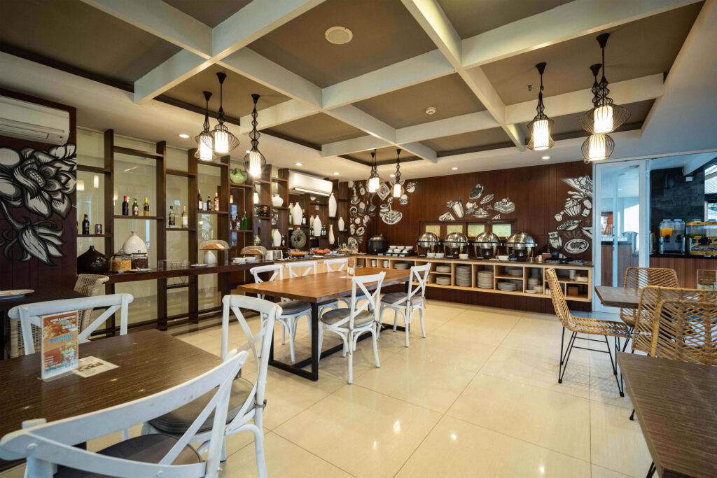 Natys Restaurant at Natya Hotel Kuta (photo 6)