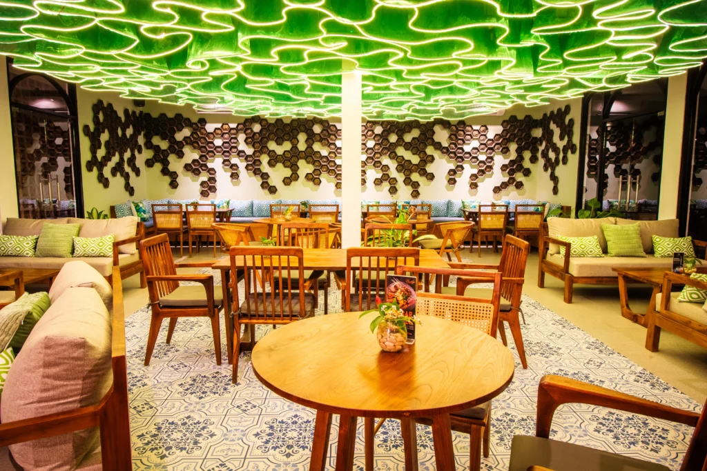 The restaurant at Natya Hotel Tanah Lot (photo 15)
